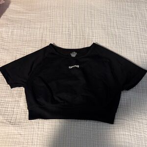 DFYNE Black Women's Crop Top
